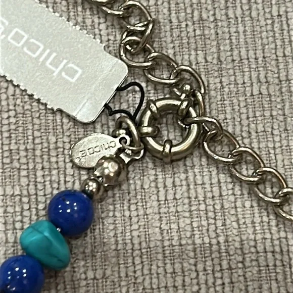 NWT Chicos gold tone, dyed howlite stone Statement Necklace - Picture 5 of 6